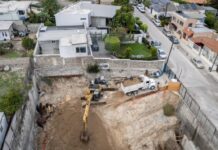 Vecinos de la Cacho denuncian daños en sus casas y exigen sanciones a constructora.